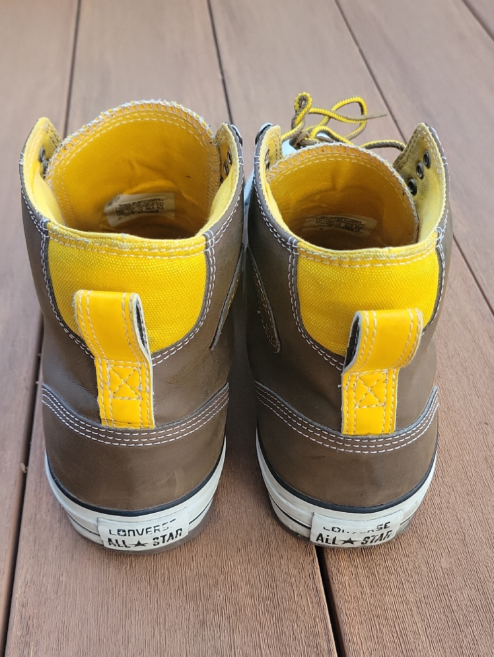 Converse Chuck Taylor City Hiker Leather High-Top Sneakers - Picture 4 of 8